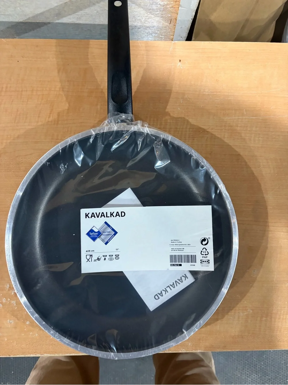 Black Nonstick Frying Pan - Sleek Everyday Cookware